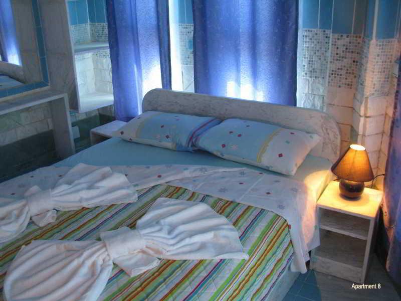 Paco'S Resort Gaios Extérieur photo