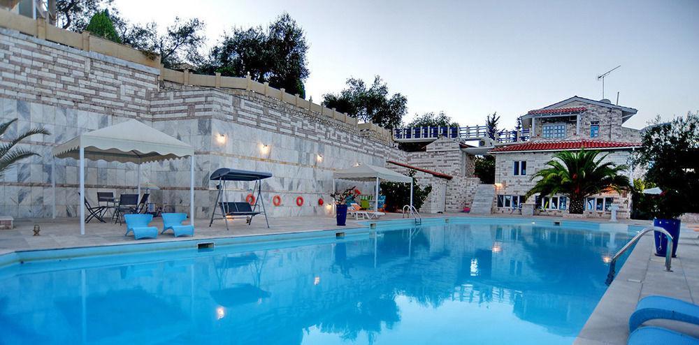 Paco'S Resort Gaios Extérieur photo