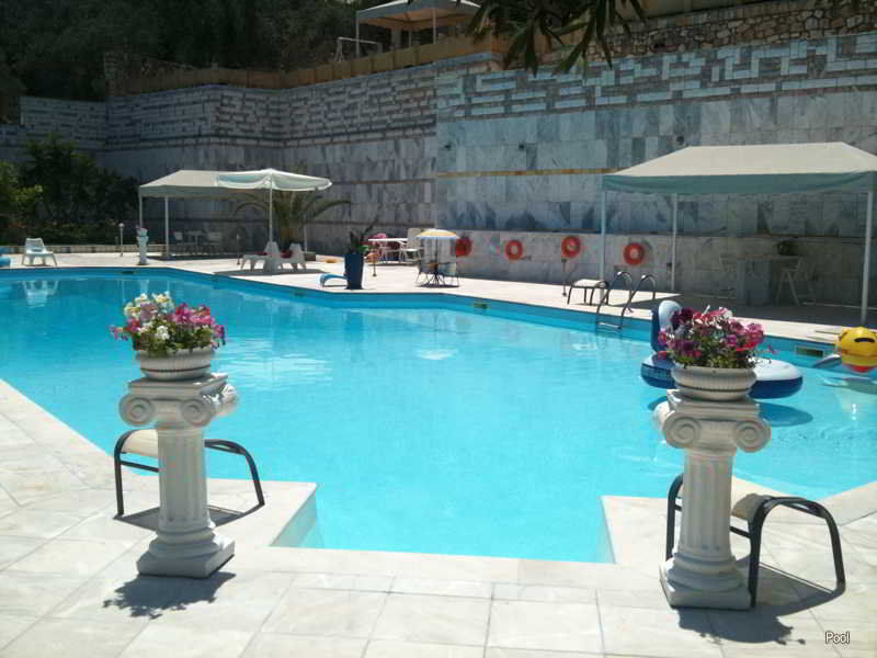 Paco'S Resort Gaios Extérieur photo